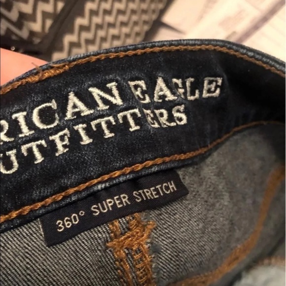 🔥 Dark blue American Eagle Jean shorts size 14 🔥 - Picture 4 of 5